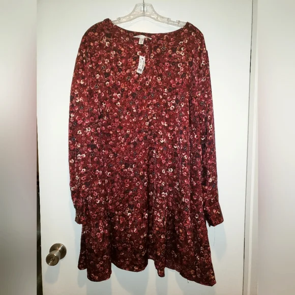 Addition Elle In Every Story Ruffle Flower Tunic Blouse - Picture 2 of 5